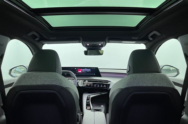 PEUGEOT 3008 SUV Hybride Essence