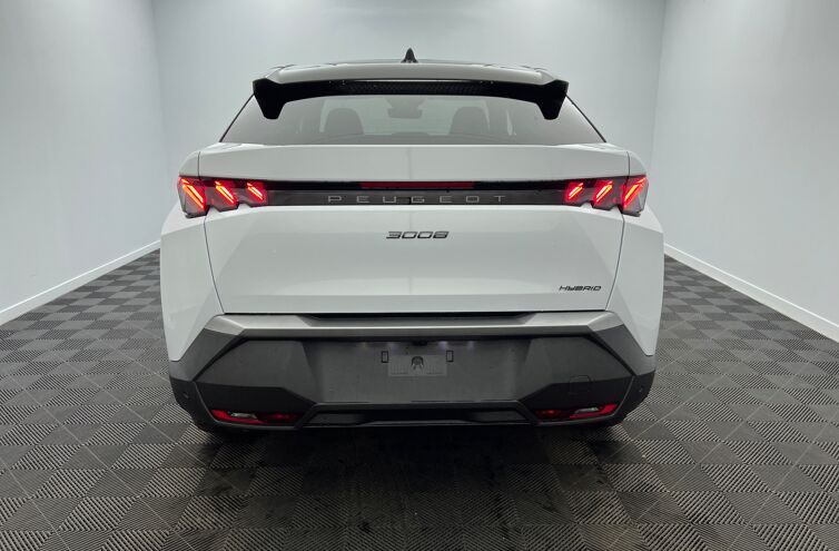 PEUGEOT 3008 SUV Hybride Essence