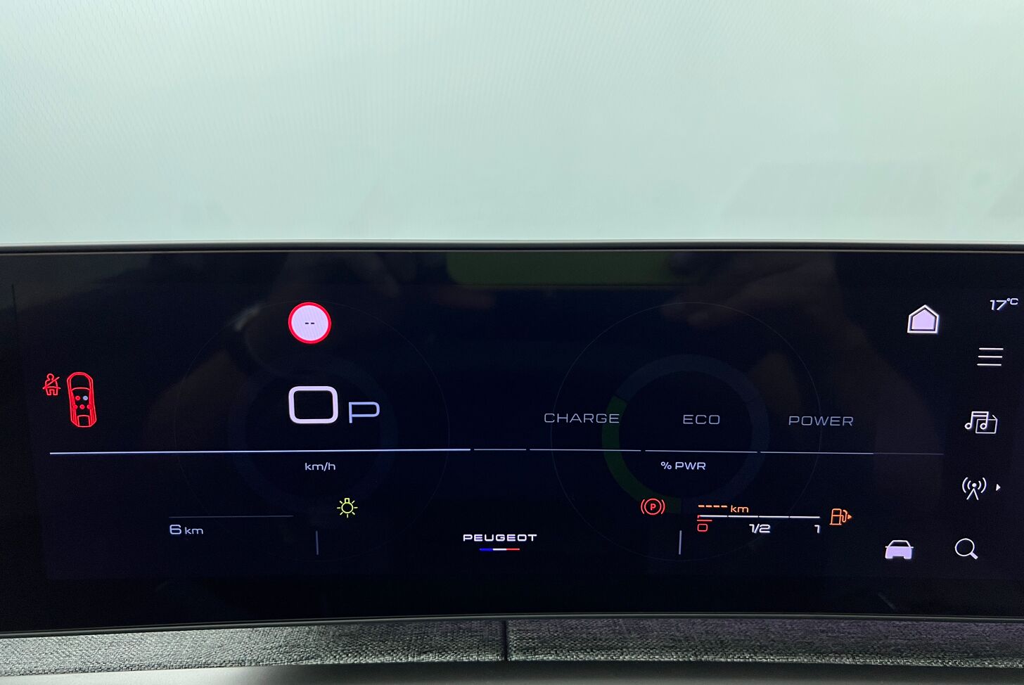 PEUGEOT 3008 SUV Hybride Essence