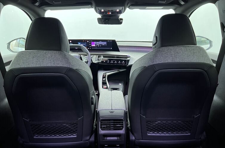 PEUGEOT 3008 SUV Hybride Essence