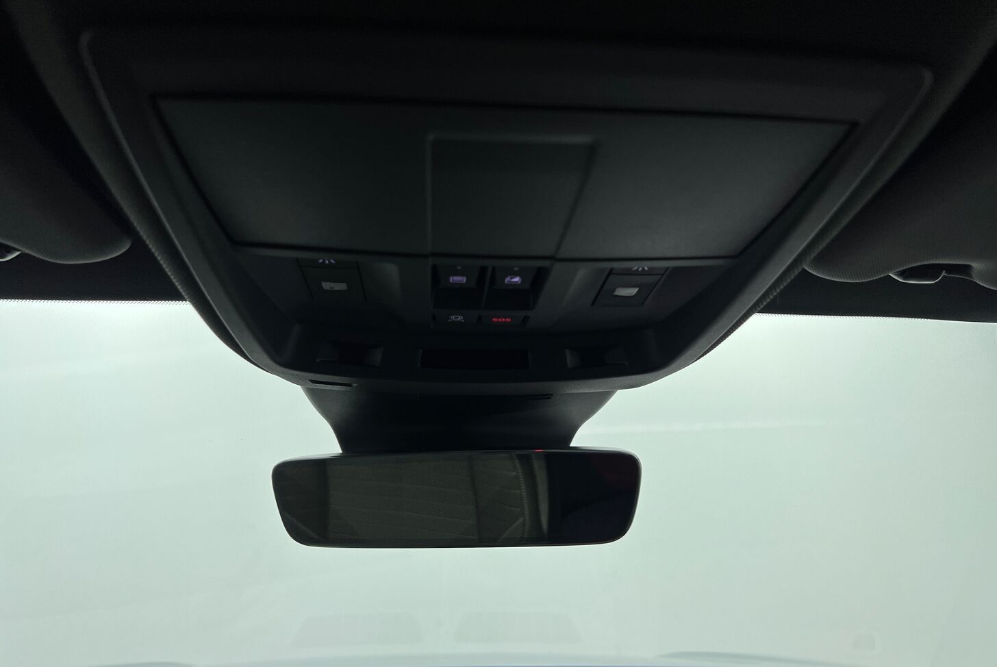 PEUGEOT 3008 SUV Hybride Essence