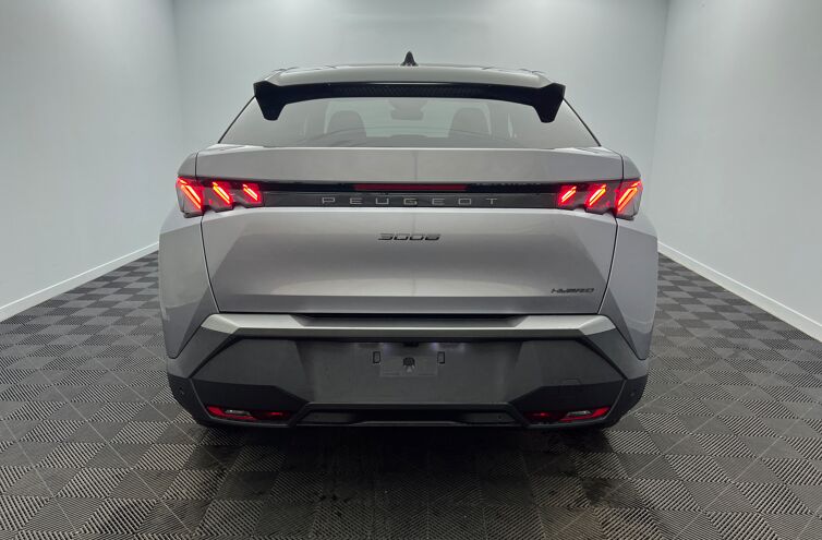 PEUGEOT 3008 SUV Hybride Essence