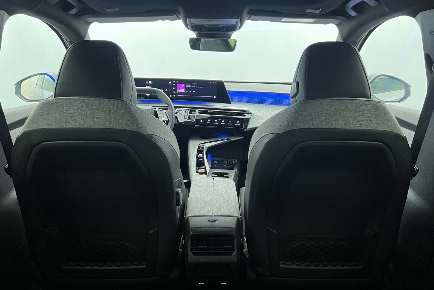 PEUGEOT 3008 SUV Hybride Essence