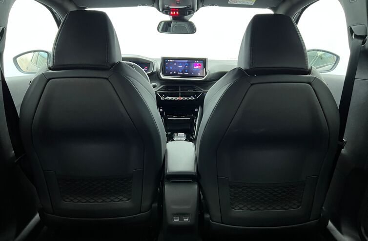 PEUGEOT 2008 SUV Hybride Essence