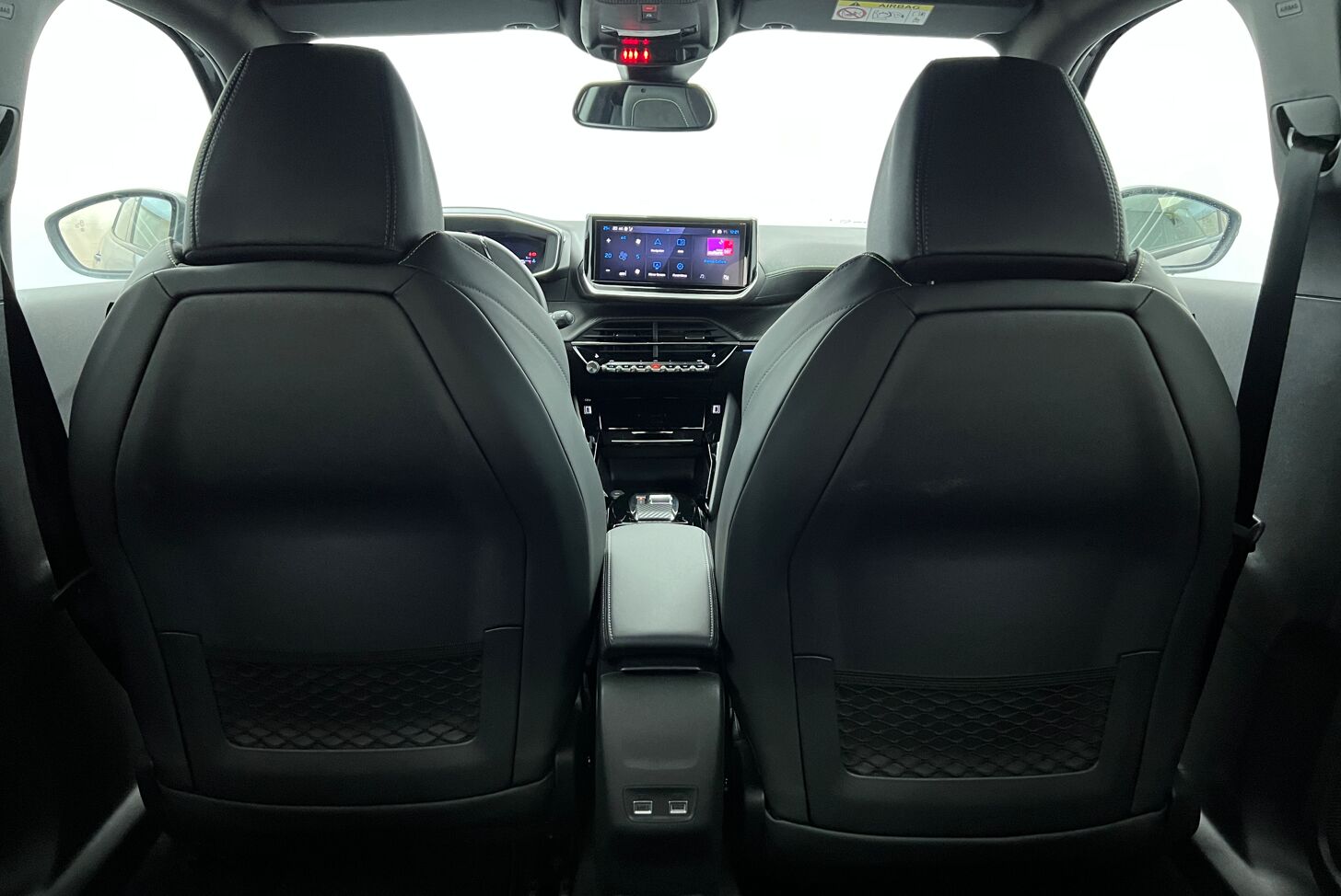 PEUGEOT 2008 SUV Hybride Essence