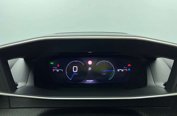 PEUGEOT 2008 SUV Hybride Essence
