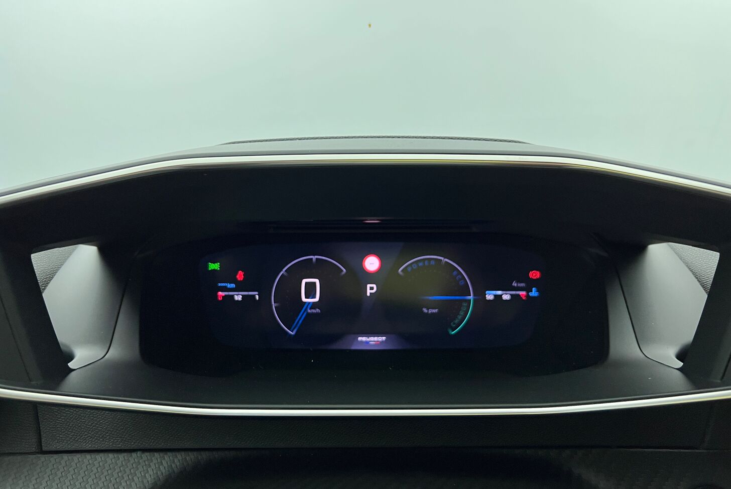 PEUGEOT 2008 SUV Hybride Essence