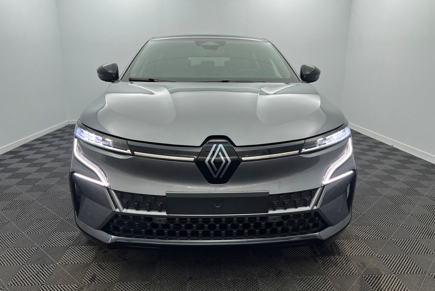 RENAULT Megane E-Tech électrique Berline Electrique 