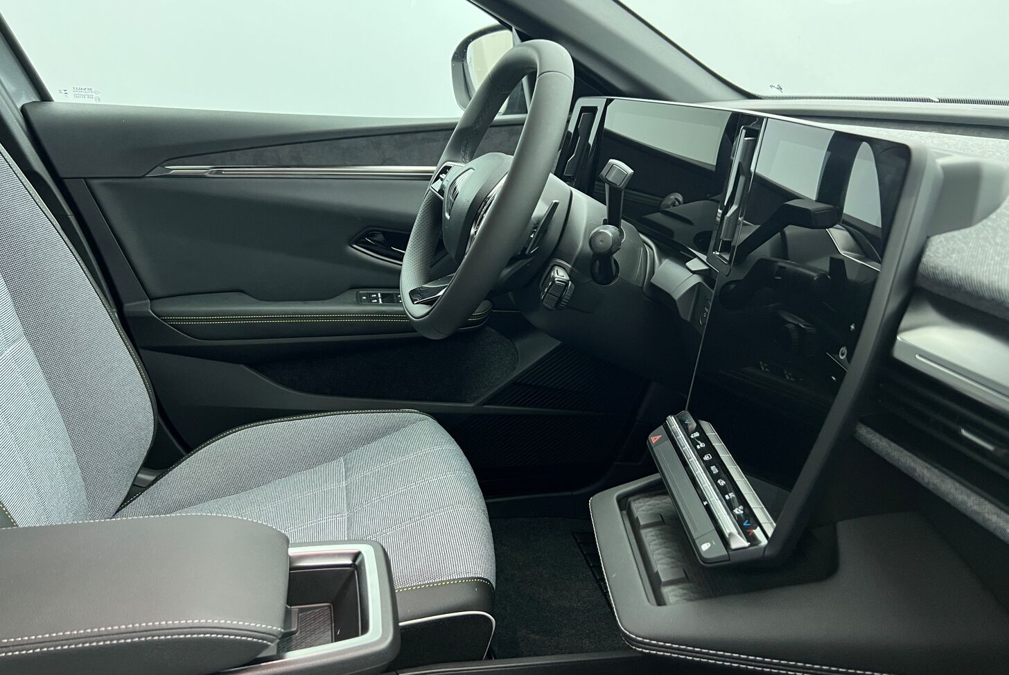 RENAULT Megane E-Tech électrique Berline Electrique 