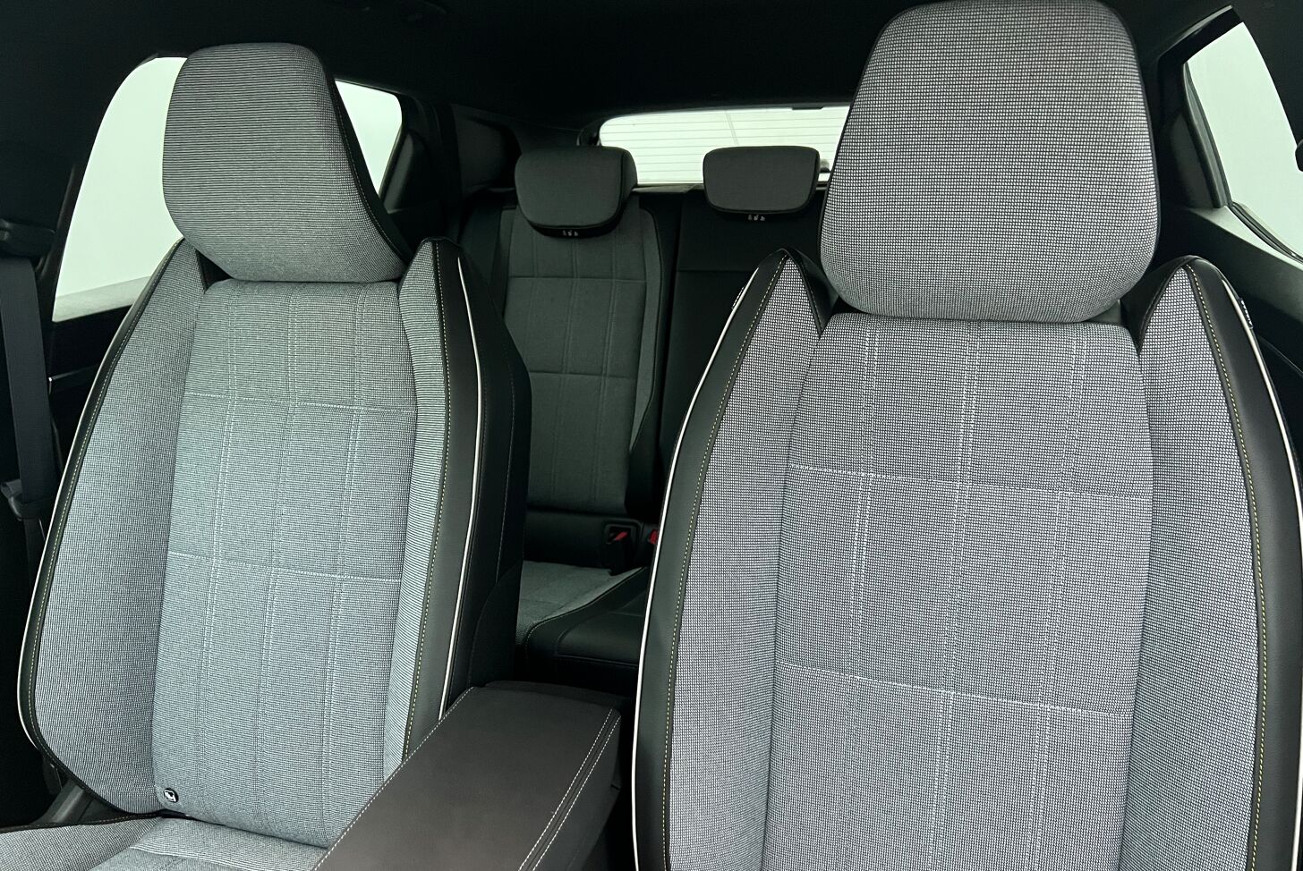 RENAULT Megane E-Tech électrique Berline Electrique 