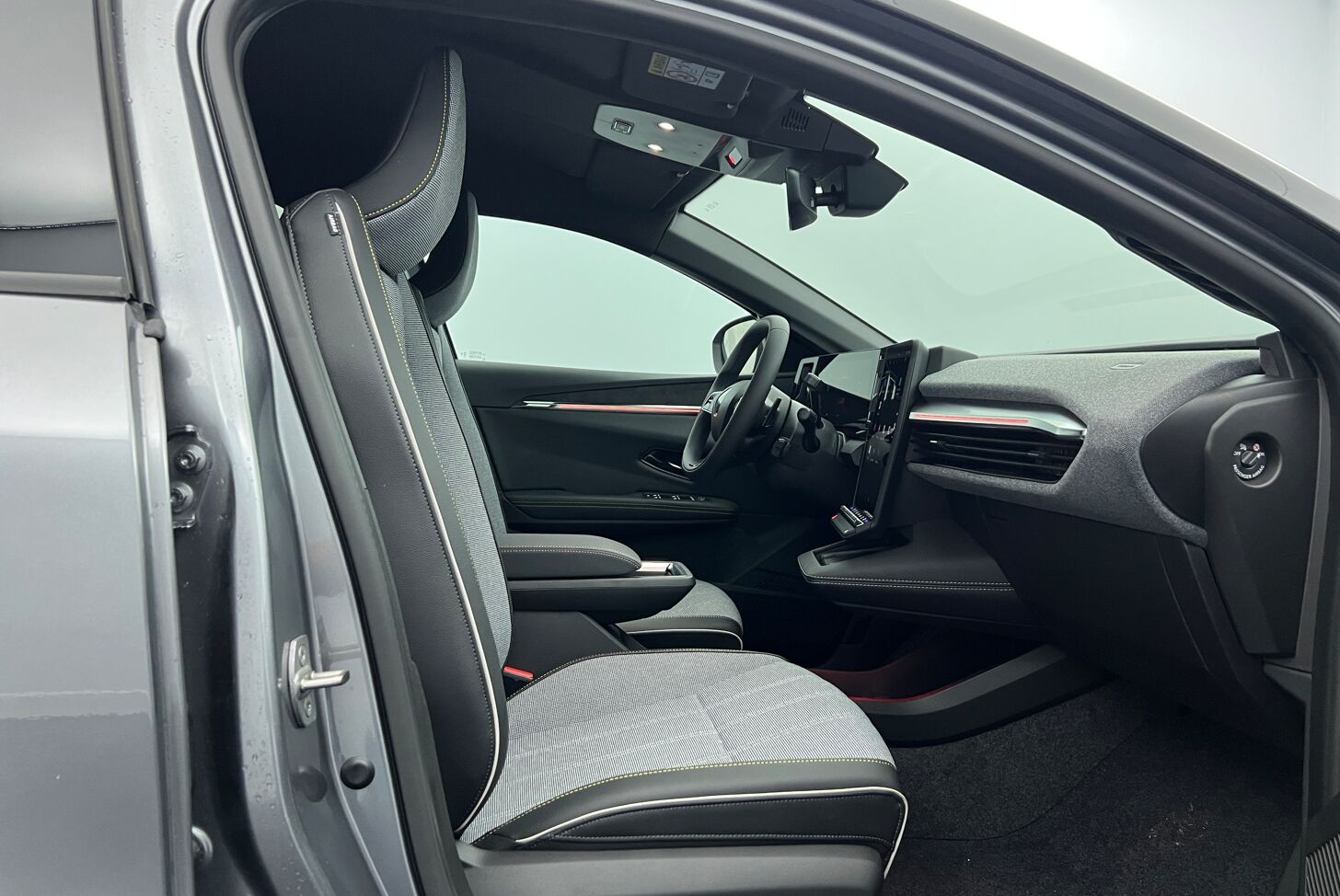 RENAULT Megane E-Tech électrique Berline Electrique 