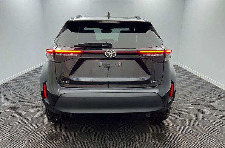TOYOTA Yaris Cross SUV Hybride Essence