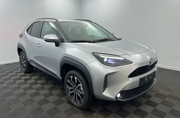 TOYOTA Yaris Cross SUV Hybride Essence