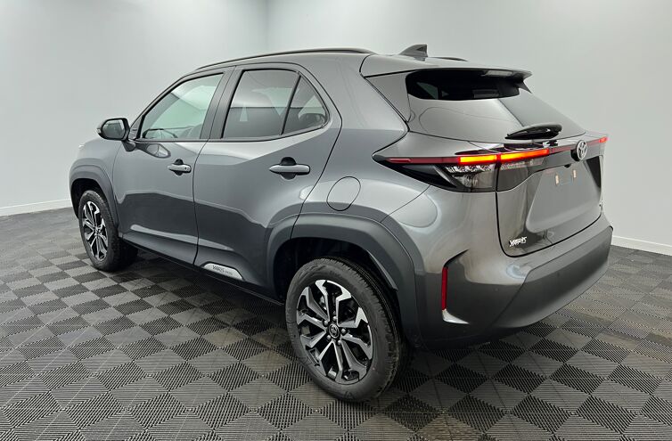 TOYOTA Yaris Cross SUV Hybride Essence