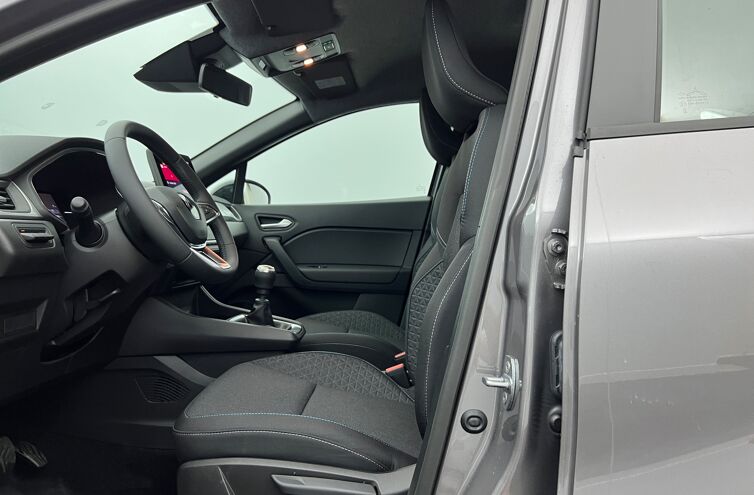 RENAULT Captur SUV Essence 