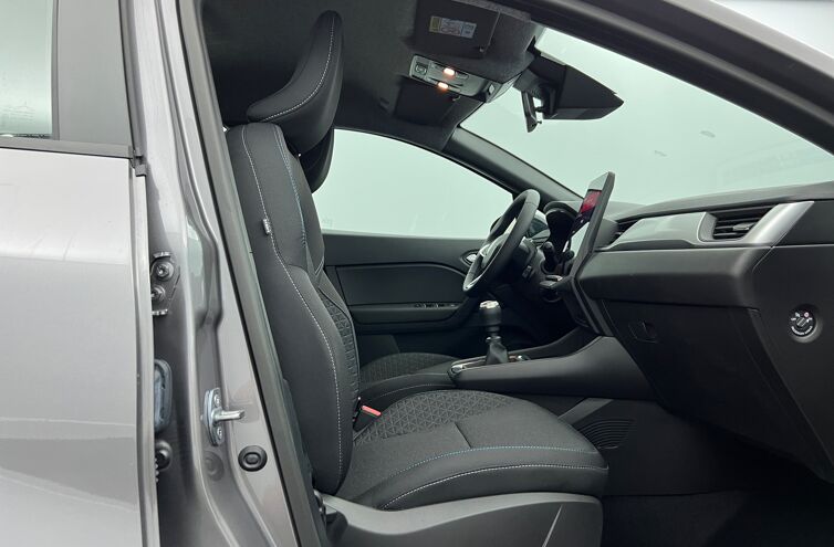 RENAULT Captur SUV Essence 