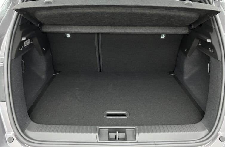 RENAULT Captur SUV Essence 