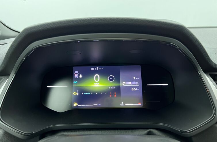 RENAULT Captur SUV Essence 
