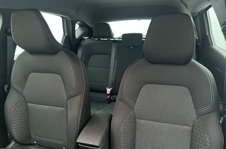 RENAULT Captur SUV Essence 