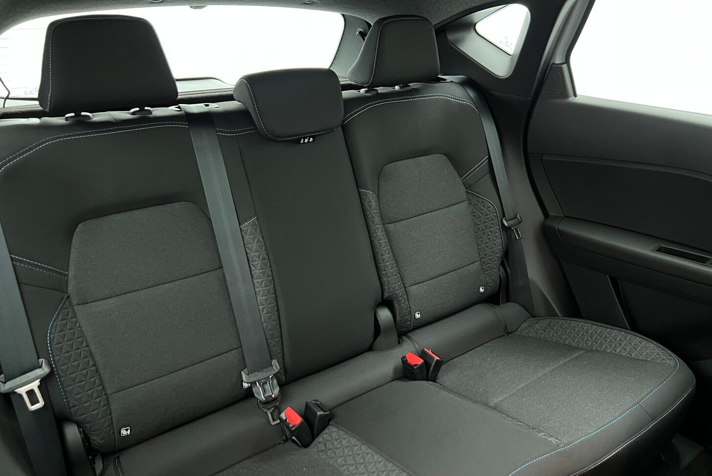 RENAULT Captur SUV Essence 