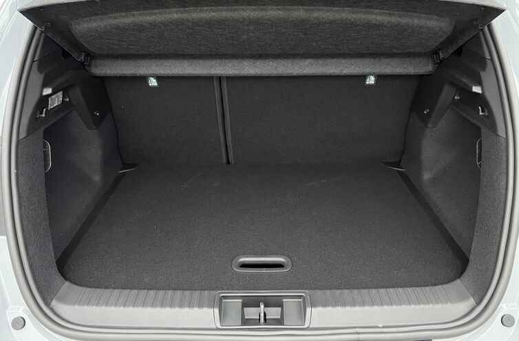 RENAULT Captur SUV Essence 