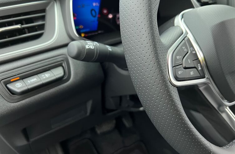 RENAULT Symbioz SUV Hybride Essence