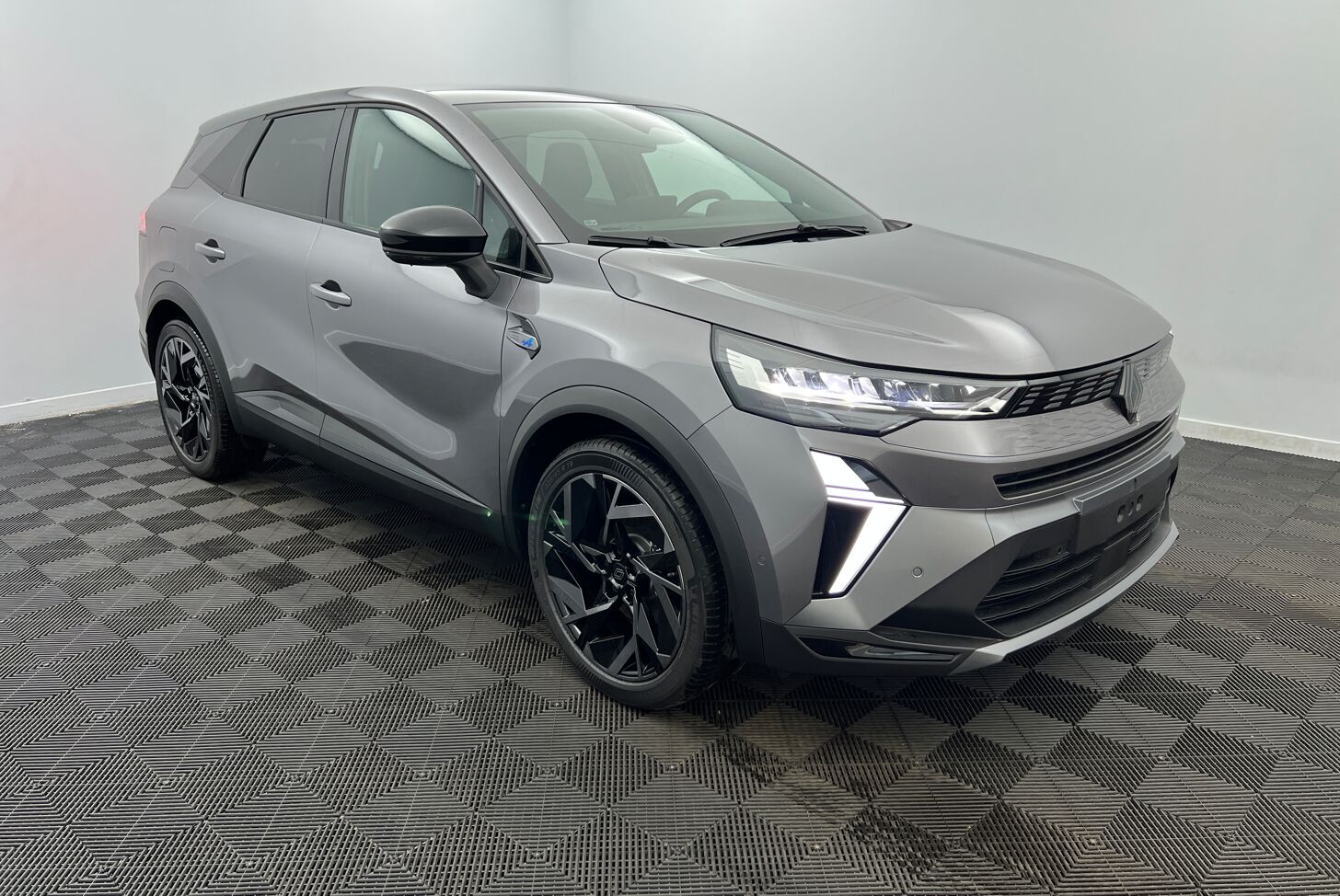 RENAULT Symbioz SUV Hybride Essence