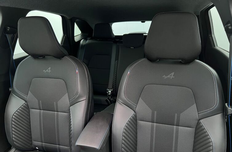 RENAULT Symbioz SUV Hybride Essence