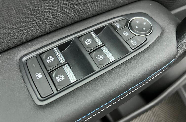 RENAULT Symbioz SUV Hybride Essence