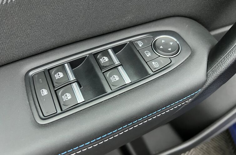 RENAULT Symbioz SUV Hybride Essence