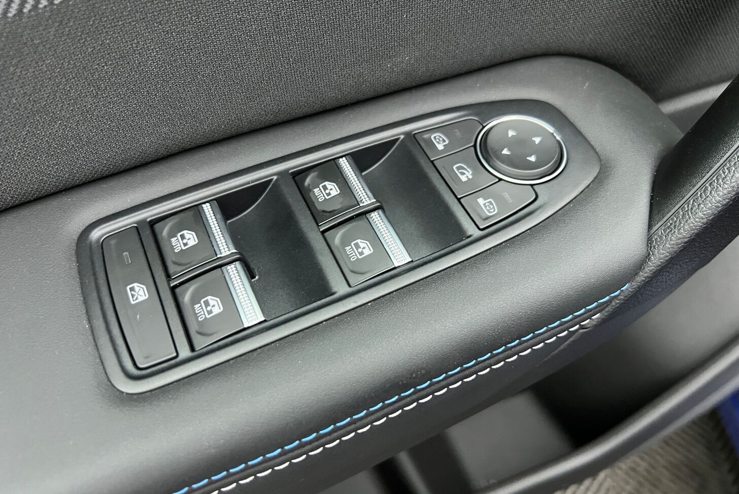 RENAULT Symbioz SUV Hybride Essence