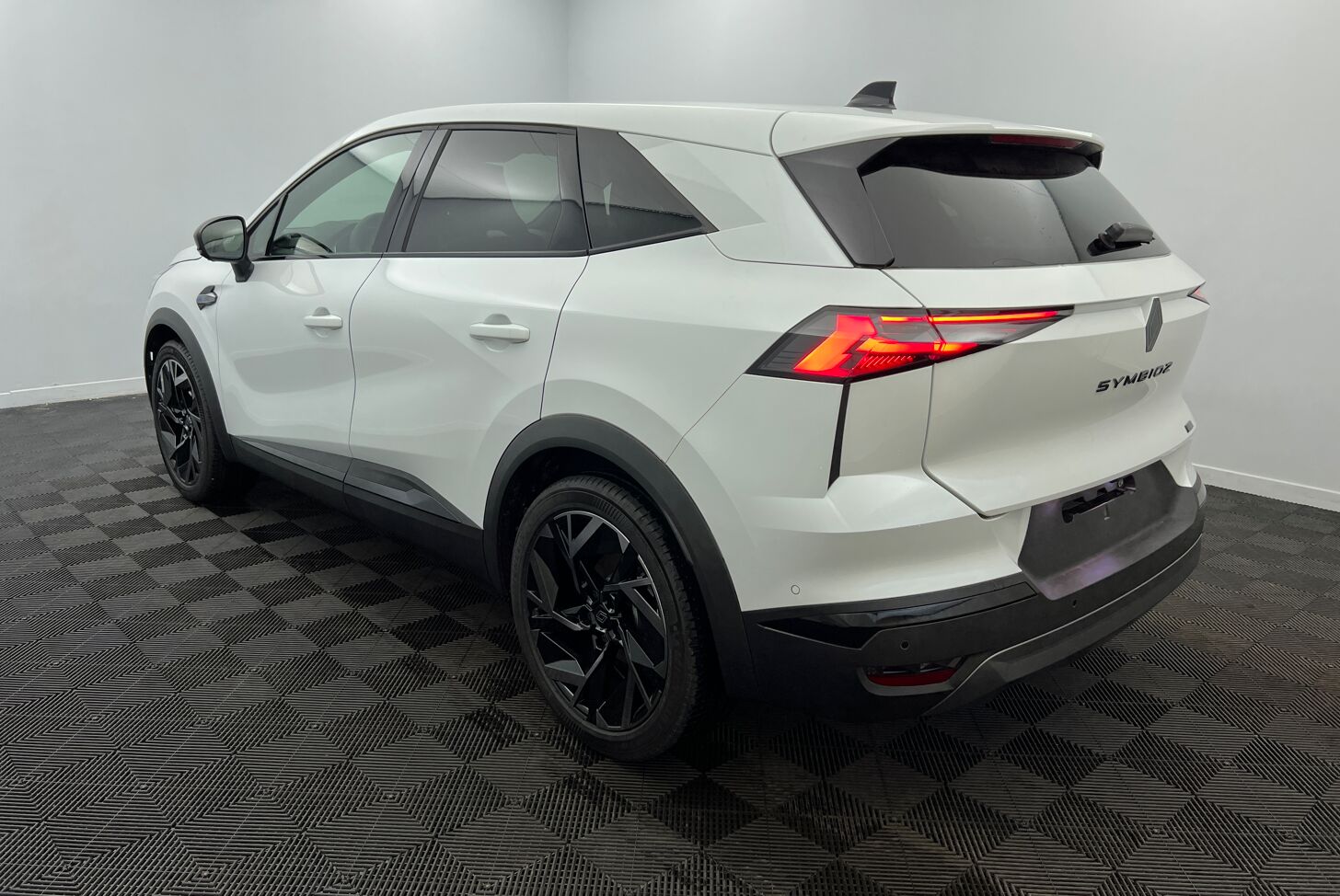 RENAULT Symbioz SUV Hybride Essence