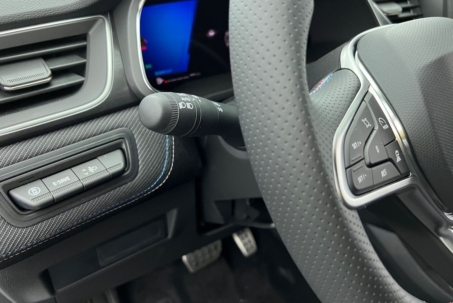 RENAULT Symbioz SUV Hybride Essence