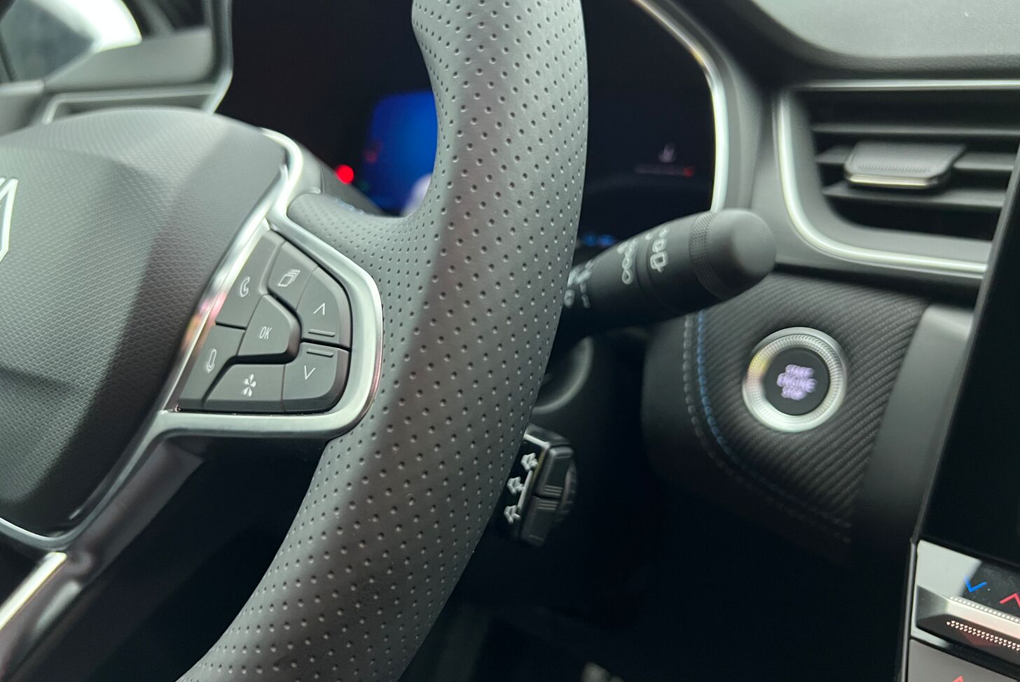 RENAULT Symbioz SUV Hybride Essence