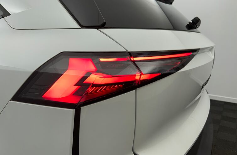 RENAULT Symbioz SUV Hybride Essence