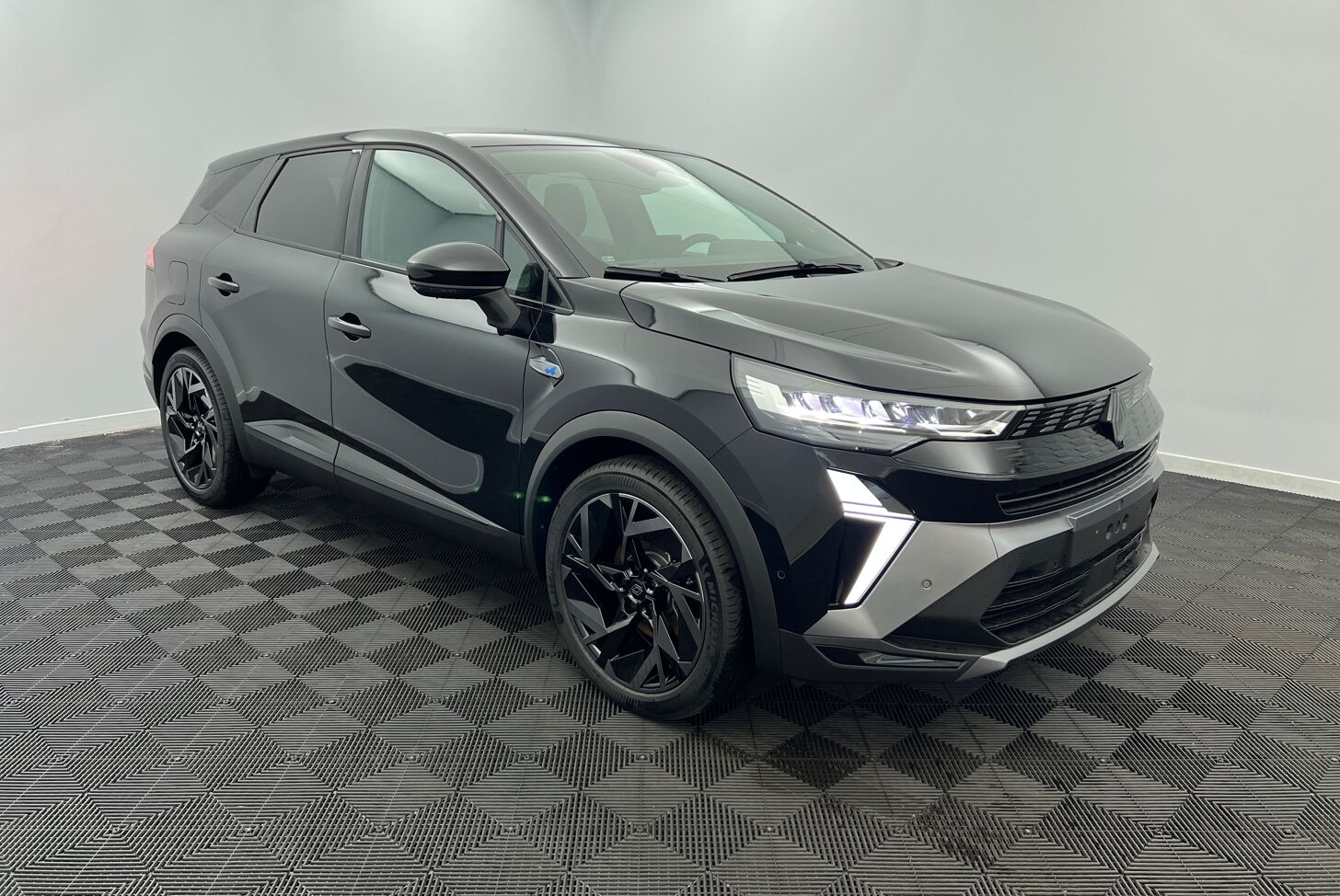 RENAULT Symbioz SUV Hybride Essence