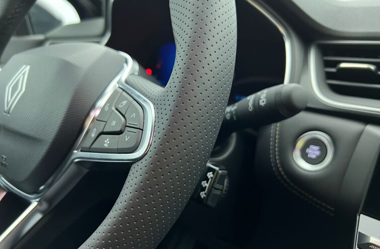 RENAULT Symbioz SUV Hybride Essence