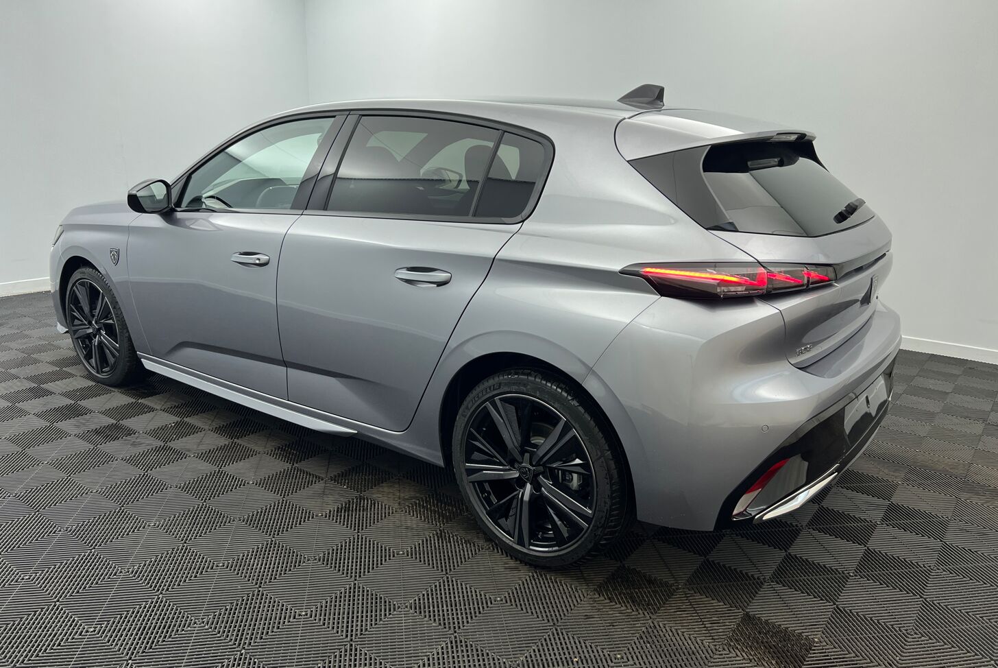 PEUGEOT 308 Berline Diesel 