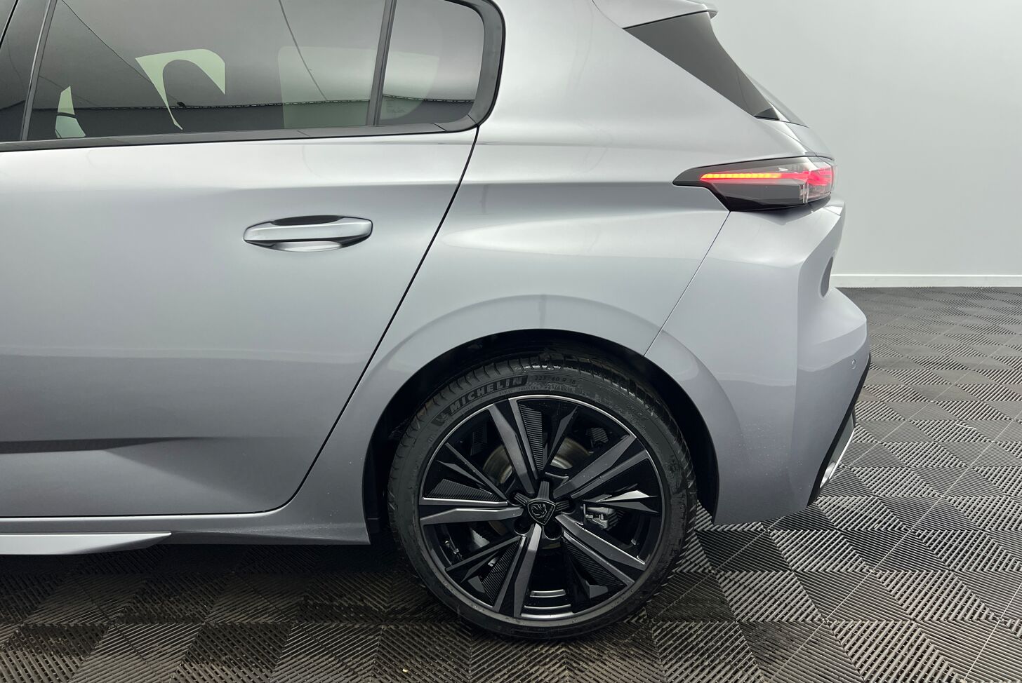 PEUGEOT 308 Berline Diesel 