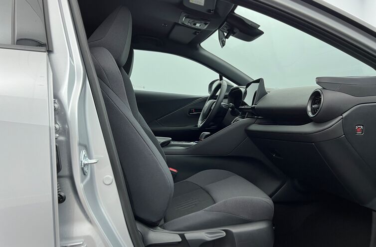TOYOTA C-HR SUV Hybride Essence