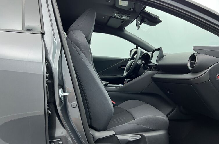 TOYOTA C-HR SUV Hybride Essence