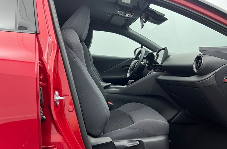 TOYOTA C-HR SUV Hybride Essence