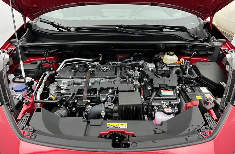 TOYOTA C-HR SUV Hybride Essence