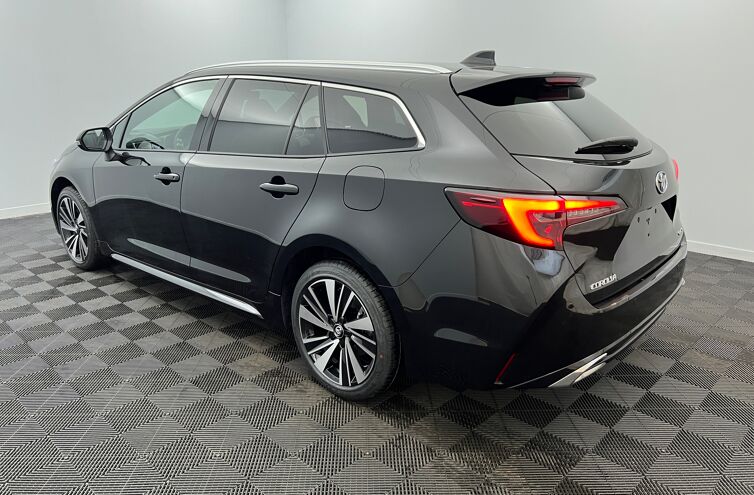 TOYOTA Corolla Touring Sports Break Hybride Essence
