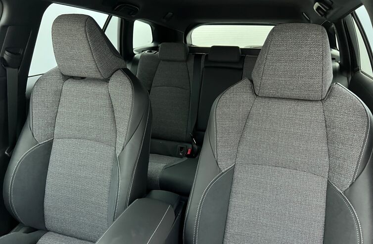 TOYOTA Corolla Touring Sports Break Hybride Essence