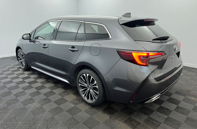TOYOTA Corolla Touring Sports Break Hybride 