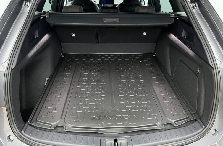 TOYOTA Corolla Touring Sports Break Hybride Essence