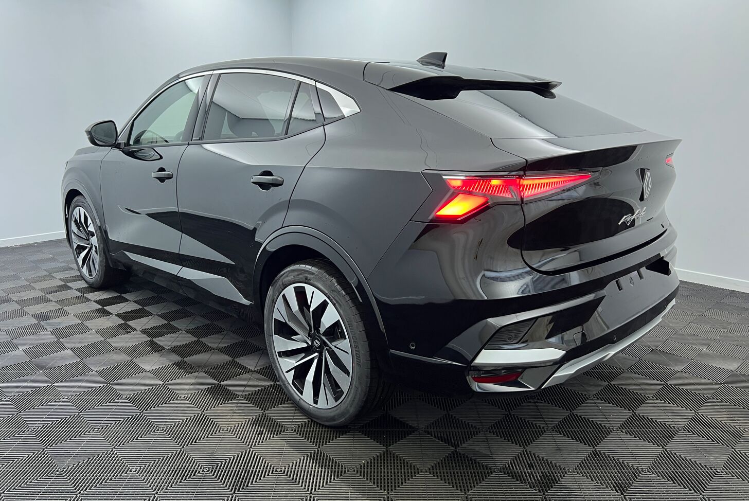 RENAULT Rafale SUV Hybride Essence