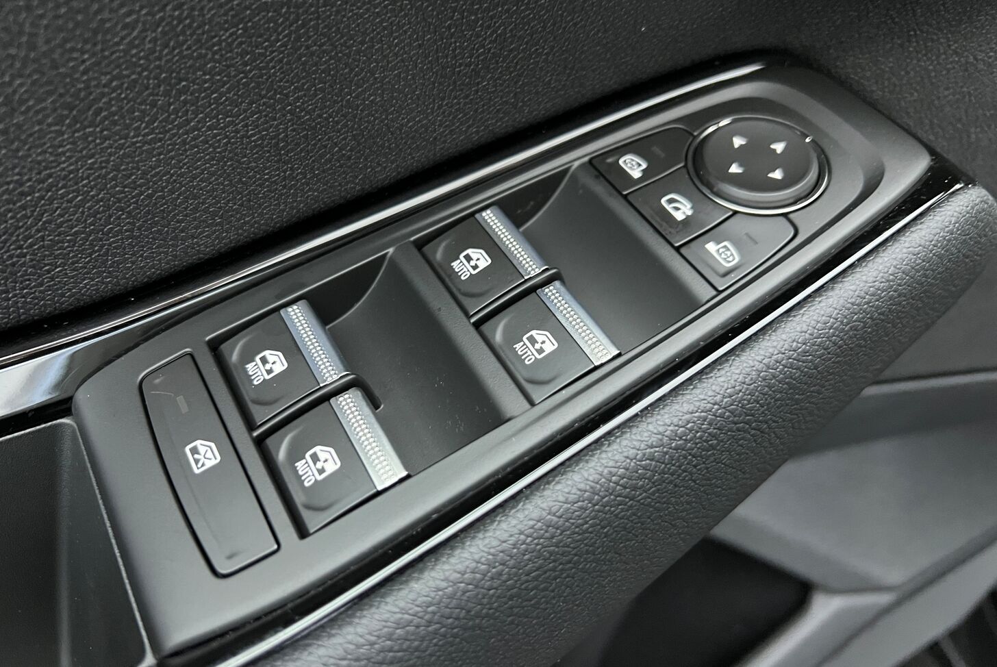 RENAULT Rafale SUV Hybride Essence