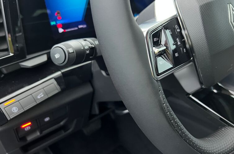 RENAULT Rafale SUV Hybride Essence